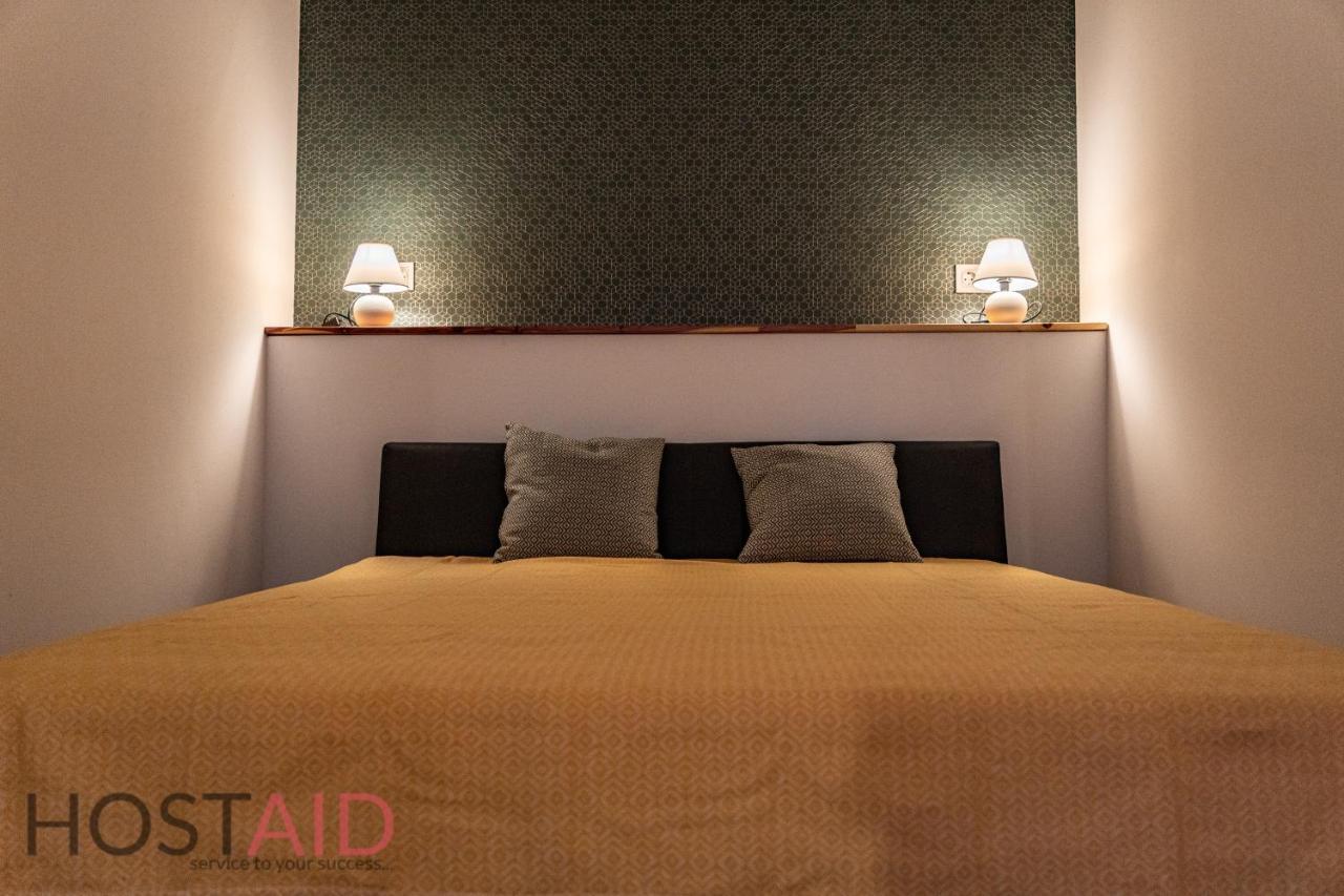 Kd11 Apartment Hostaid Будапеща Екстериор снимка
